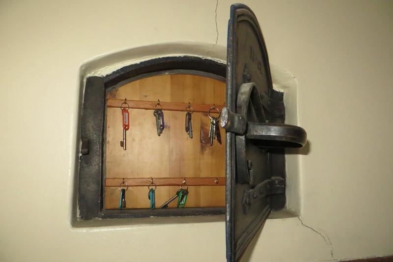 4 Bedroom Property for Sale in Nieu Bethesda Eastern Cape